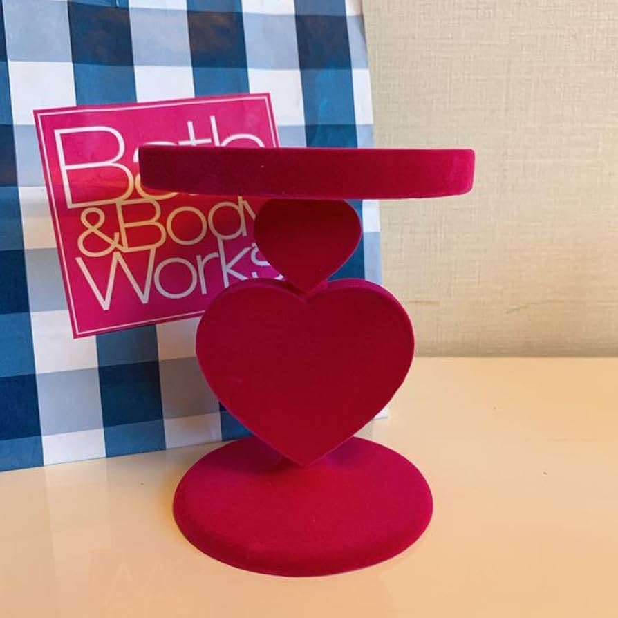 【新品】バスアンドボディワークス キャンドルホルダー ハート 新品】バスアンドボディワークス キャンドルホルダー ハート